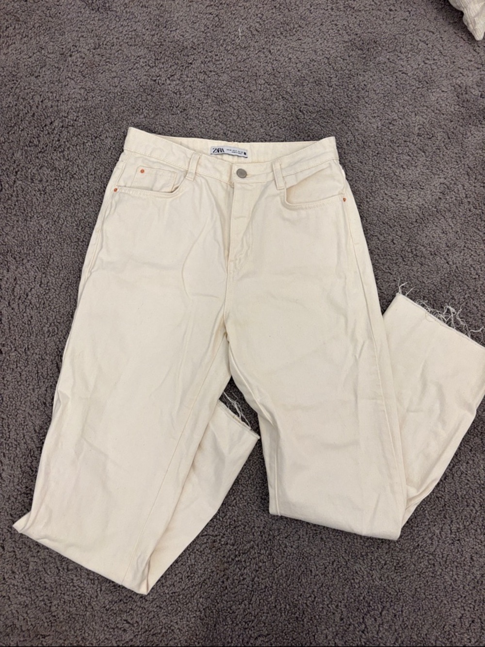 ZARA Off-White High-Rise Straight Jeans